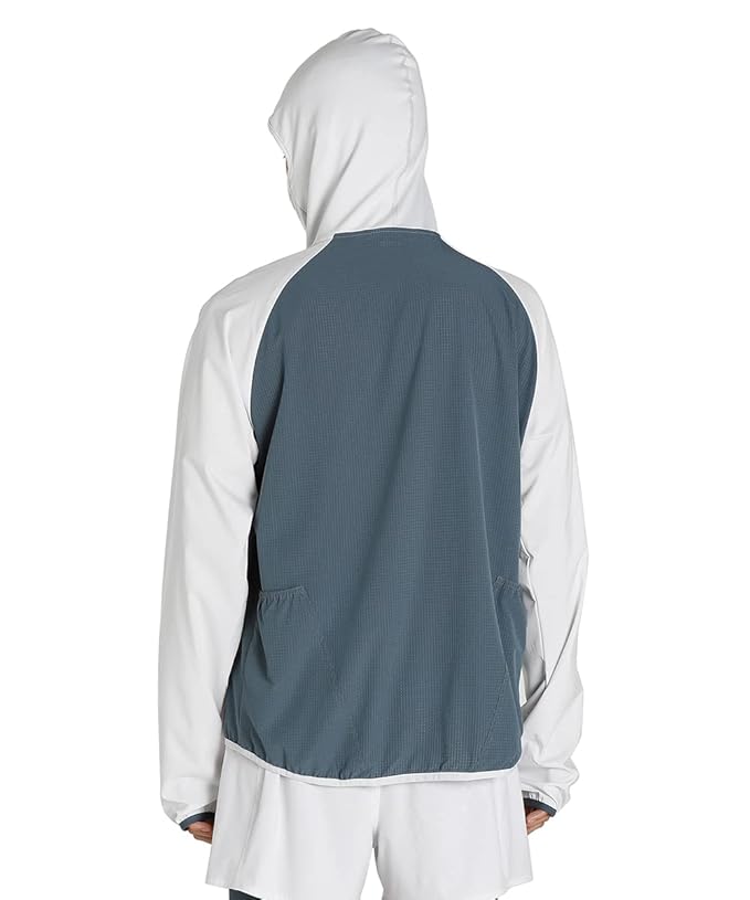 RUN FIRST MILE WOVEN JACKET Nimbus Cloud