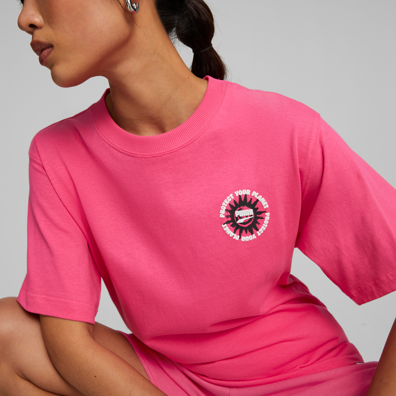 DOWNTOWN Relaxed Graphic Tee Glowing Pin