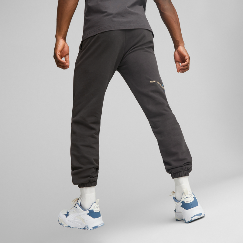 BETTER ESSENTIALS SWEATPANTS MEN